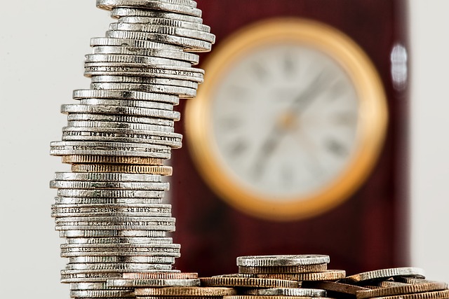期货直播室:宏观变量与资金情绪下的商品配置思路解析 期货直播室:宏观变量与资金情绪下的商品配置思路解析